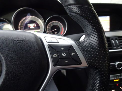 Used 2013 Mercedes-Benz C 300 Sport image 20