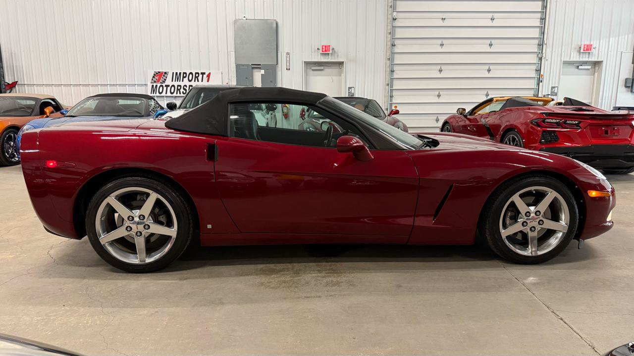 Used 2006 Chevrolet Corvette Convertible RWD image 10
