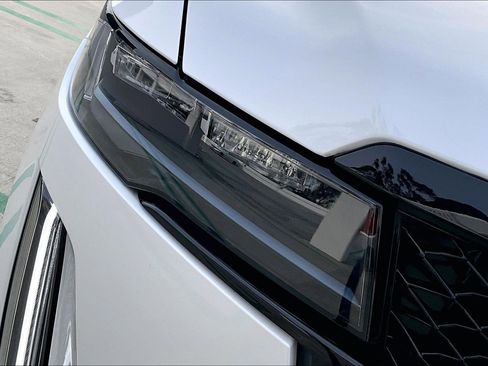 Used 2023 Cadillac Escalade Sport w/ LPO, ONYX Package image 30