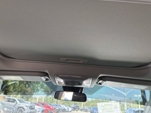 Used 2023 Toyota RAV4 XLE Premium FWD image 14