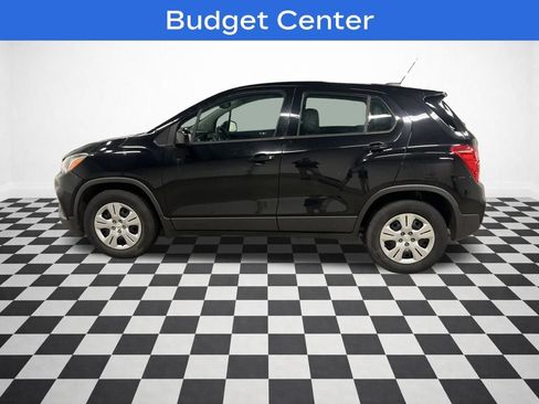 Used 2017 Chevrolet Trax LS image 5