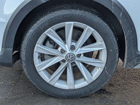 Used 2017 Volkswagen Golf Alltrack SE image 10