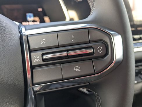 New 2026 GMC Canyon Elevation w/ Convenience Package image 14