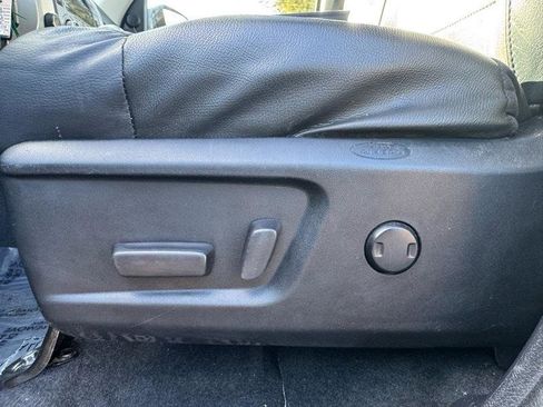 Used 2019 Toyota Tundra Limited w/ Limited Premium Package image 22