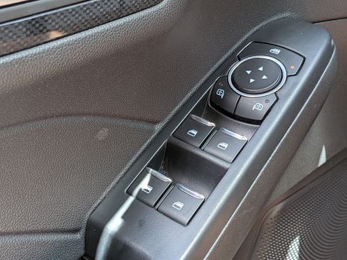 Used 2025 Ford Escape ST-Line AWD/4WD image 22