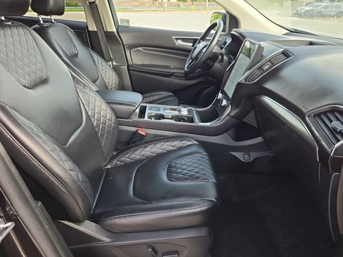 Used 2024 Ford Edge Titanium AWD/4WD image 30