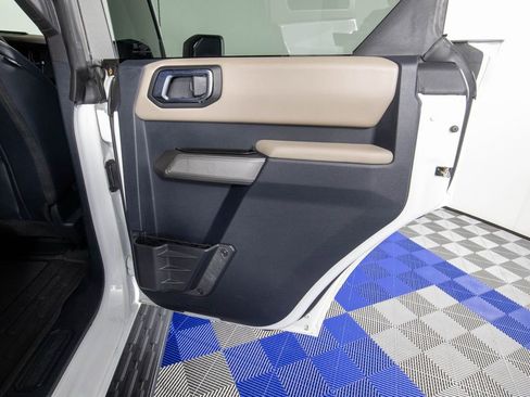 Used 2022 Ford Bronco Wildtrak AWD/4WD image 15