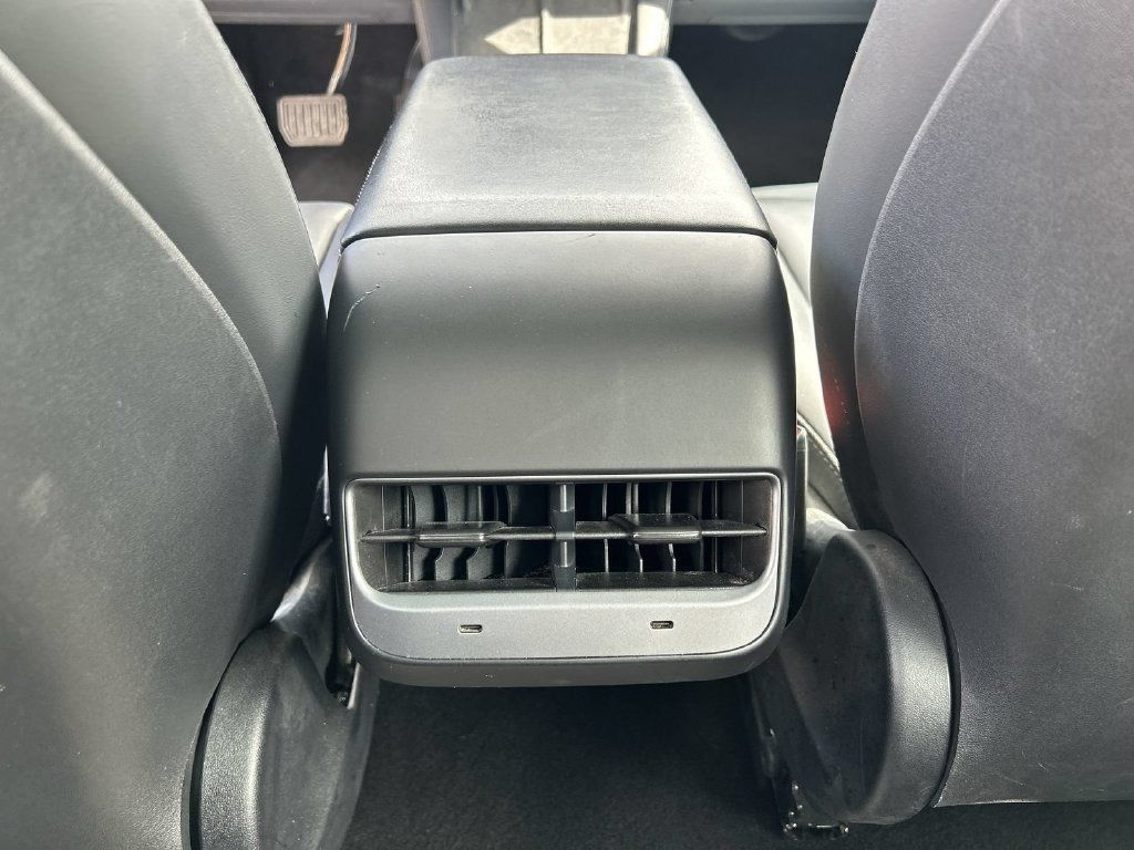 Used 2023 Tesla Model 3 Standard Range RWD image 19