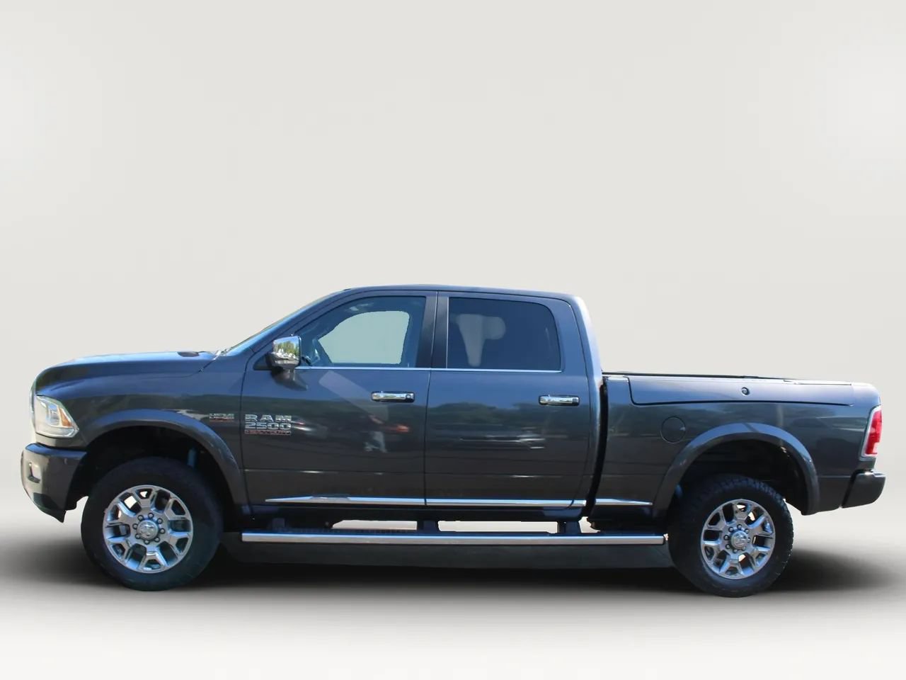 Used 2017 RAM 2500 Limited AWD/4WD image 5