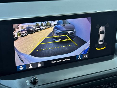 Certified 2025 Honda Accord Touring image 28