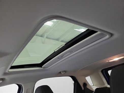 Used 2021 Ford EcoSport SE w/ SE Convenience Package image 31