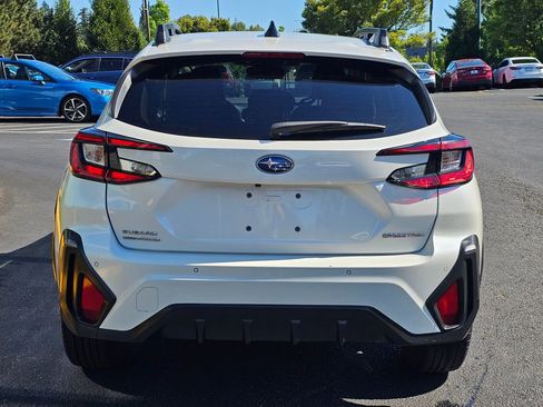 Used 2024 Subaru Crosstrek 2.5i Limited w/ Crosstrek Mirror Package AWD/4WD image 6