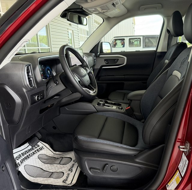 New 2026 Ford Bronco Sport Outer Banks w/ Sasquatch Outer Banks Package AWD/4WD image 6