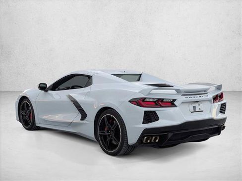Used 2022 Chevrolet Corvette Stingray Convertible w/ Z51 Performance Package RWD image 8
