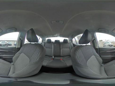 Used 2025 Toyota Camry LE image 40