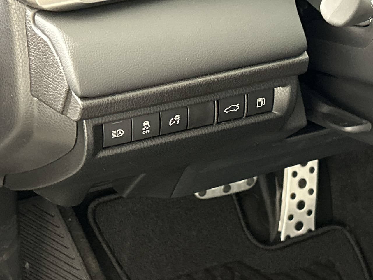 New 2026 Toyota Camry XSE FWD image 13