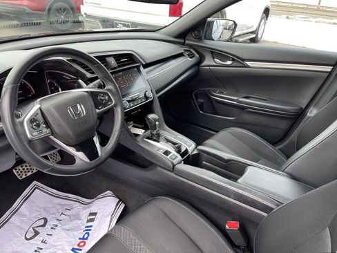 Used 2020 Honda Civic Sport image 4