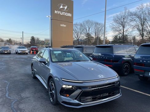 New 2026 Hyundai Sonata SEL image 2