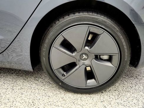 Used 2022 Tesla Model 3 Long Range image 13