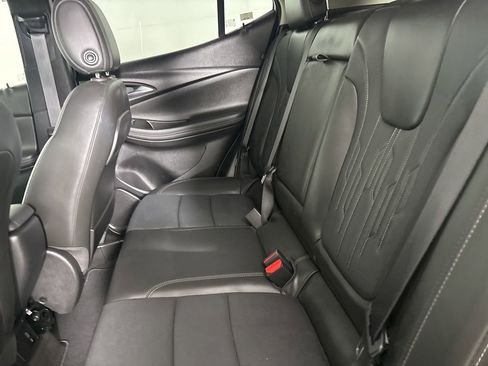Used 2024 Buick Encore GX Avenir FWD image 6