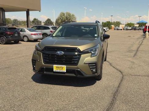 Used 2025 Subaru Ascent Bronze Edition AWD/4WD image 3