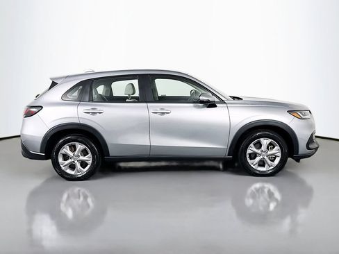 Certified 2024 Honda HR-V LX image 8