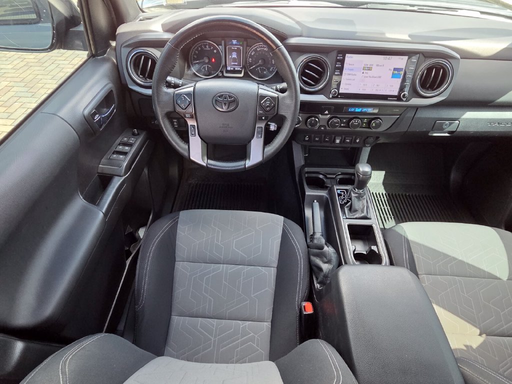 Used 2023 Toyota Tacoma TRD Sport w/ Advanced Technology Package AWD/4WD image 6
