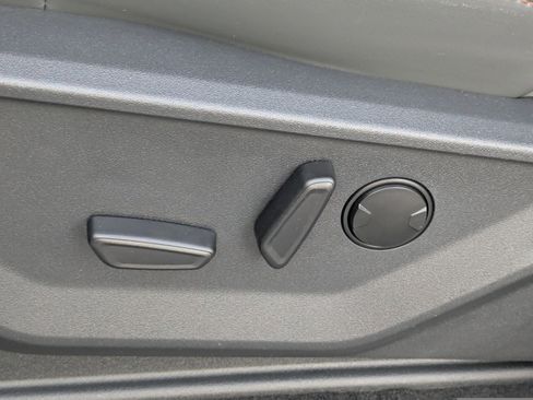 Certified 2025 Ford Expedition Max Active image 22