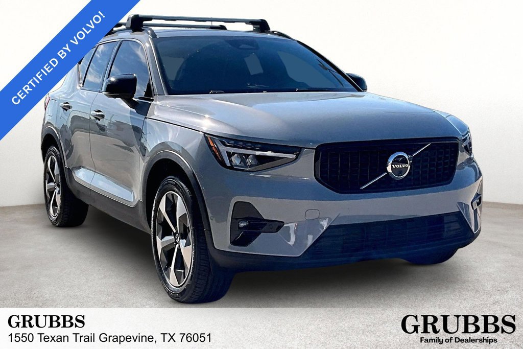 Used 2024 Volvo XC40 B5 Plus w/ Protection Package Premier AWD/4WD image 1