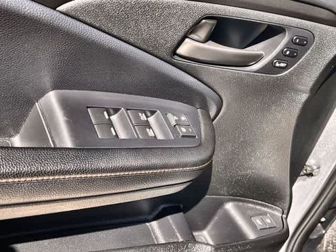 Certified 2025 Honda Passport TrailSport image 30