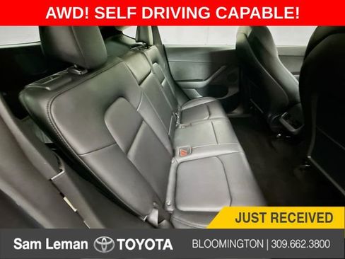 Used 2022 Tesla Model Y Long Range image 26