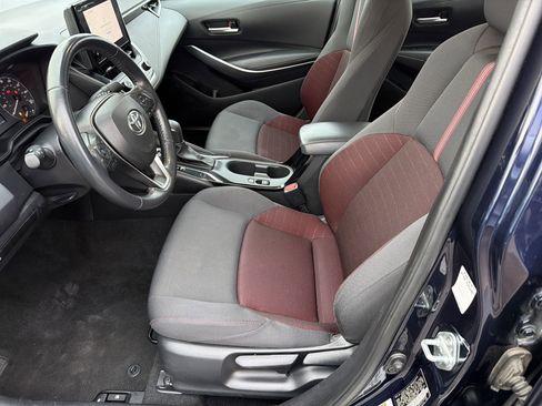 Used 2024 Toyota Corolla SE image 10