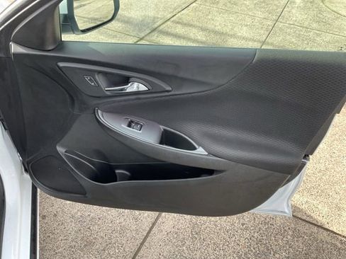 Used 2024 Chevrolet Malibu LT image 29