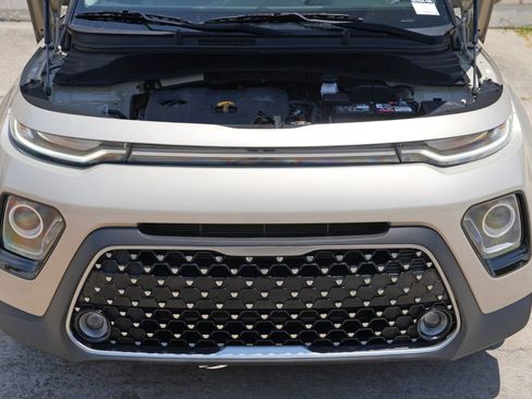 Used 2020 Kia Soul EX FWD image 7