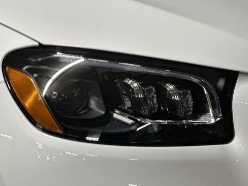 New 2026 Mercedes-Benz GLS 63 AMG 4MATIC image 10