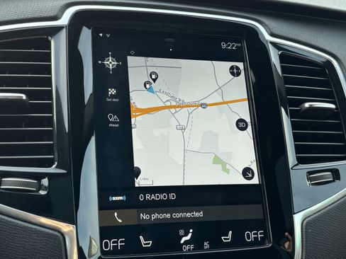 Used 2021 Volvo XC90 T6 Momentum w/ Advanced Package image 25