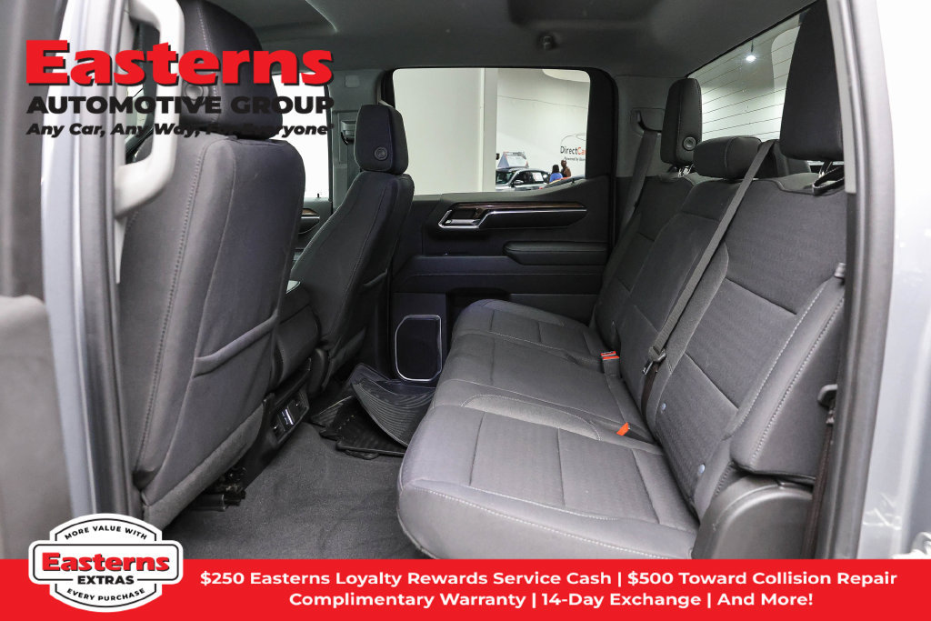 Used 2023 Chevrolet Silverado 1500 LT AWD/4WD image 24