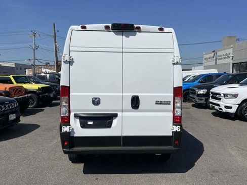 Used 2023 RAM ProMaster 2500 FWD image 7
