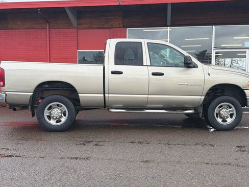 Used 2004 Dodge Ram 2500 Truck SLT w/ Trailer Tow Group AWD/4WD image 3