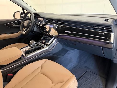 New 2026 Audi Q7 3.0T Premium Plus AWD/4WD image 32