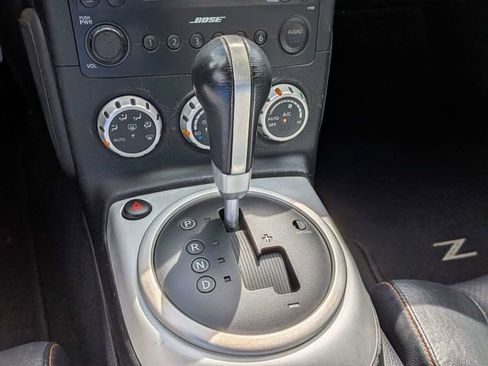 Used 2008 Nissan 350Z Touring RWD image 14