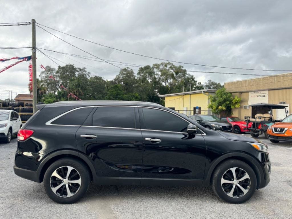 Used 2016 Kia Sorento EX w/ EX Premium Package FWD image 4