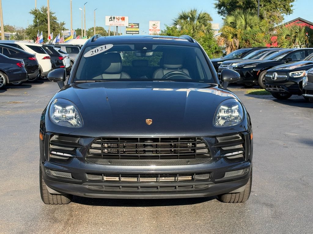 Used 2021 Porsche Macan w/ Premium Package AWD/4WD image 3