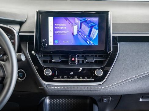 Used 2024 Toyota Corolla SE image 18