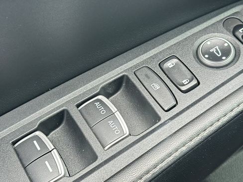 Used 2024 Honda Accord Sport image 14