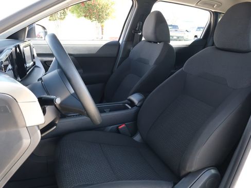 Used 2025 Nissan Kicks S FWD image 28