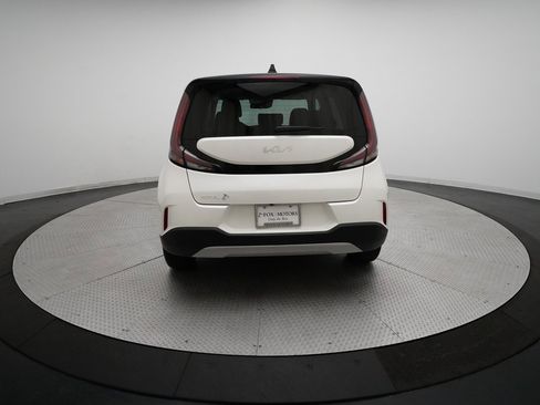 Certified 2023 Kia Soul LX w/ LX Technology Package image 25