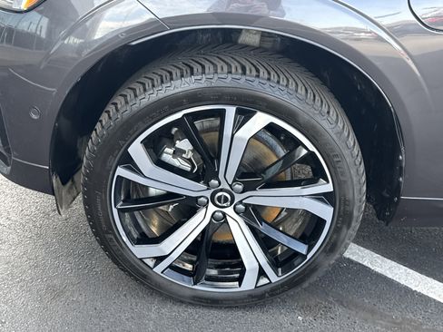 Used 2023 Volvo XC60 T8 Ultimate image 9