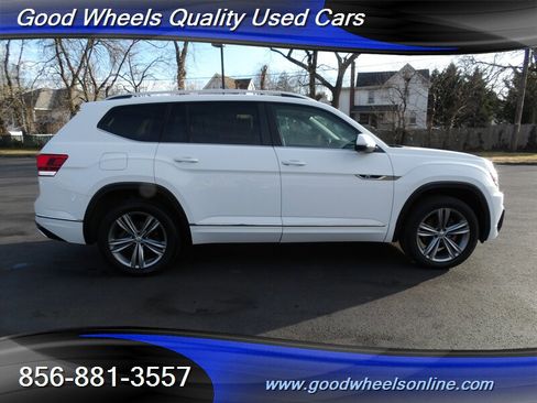 Used 2019 Volkswagen Atlas SE w/ Panoramic Sunroof Package image 4