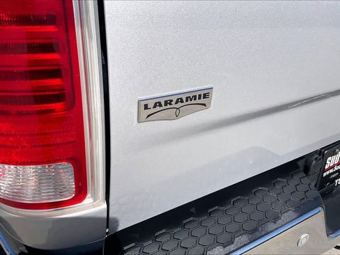 Used 2014 RAM 1500 Laramie w/ Convenience Group image 30